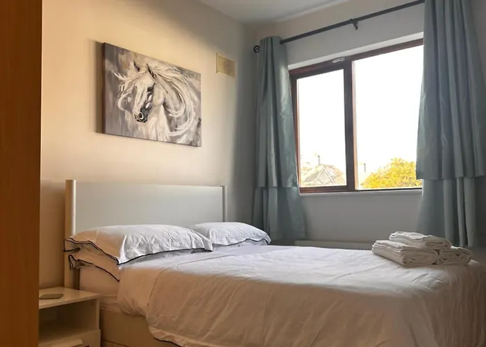 - Millfield ホームステイ *